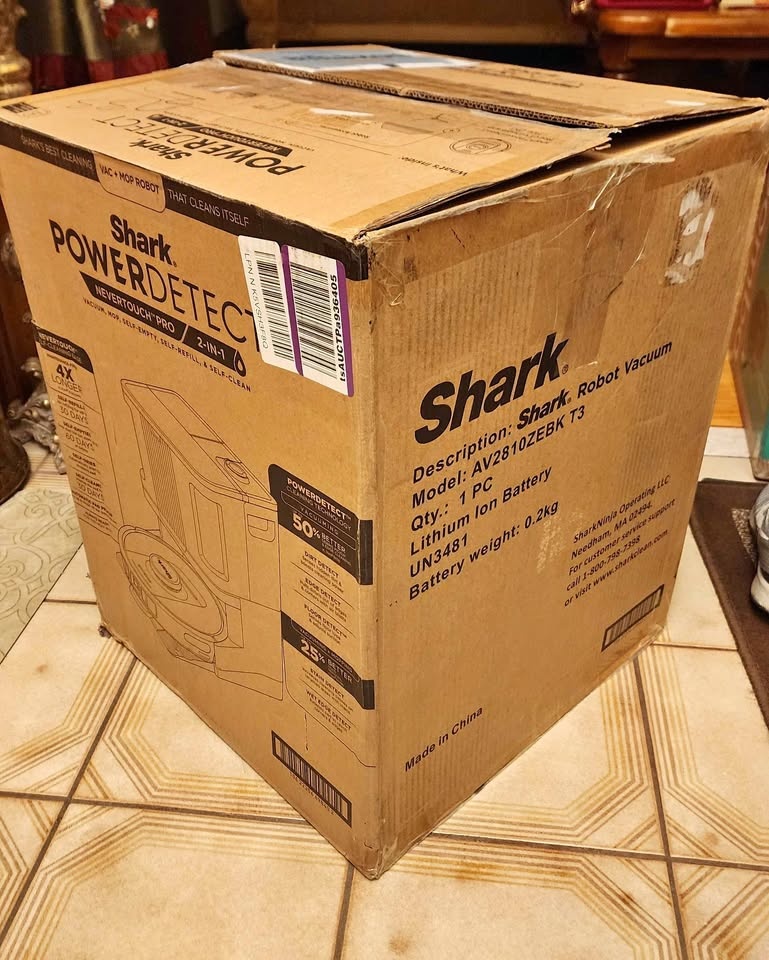 Shark PowerDetect 2-in-1 Robot Vacuum & Mop w/ Base
