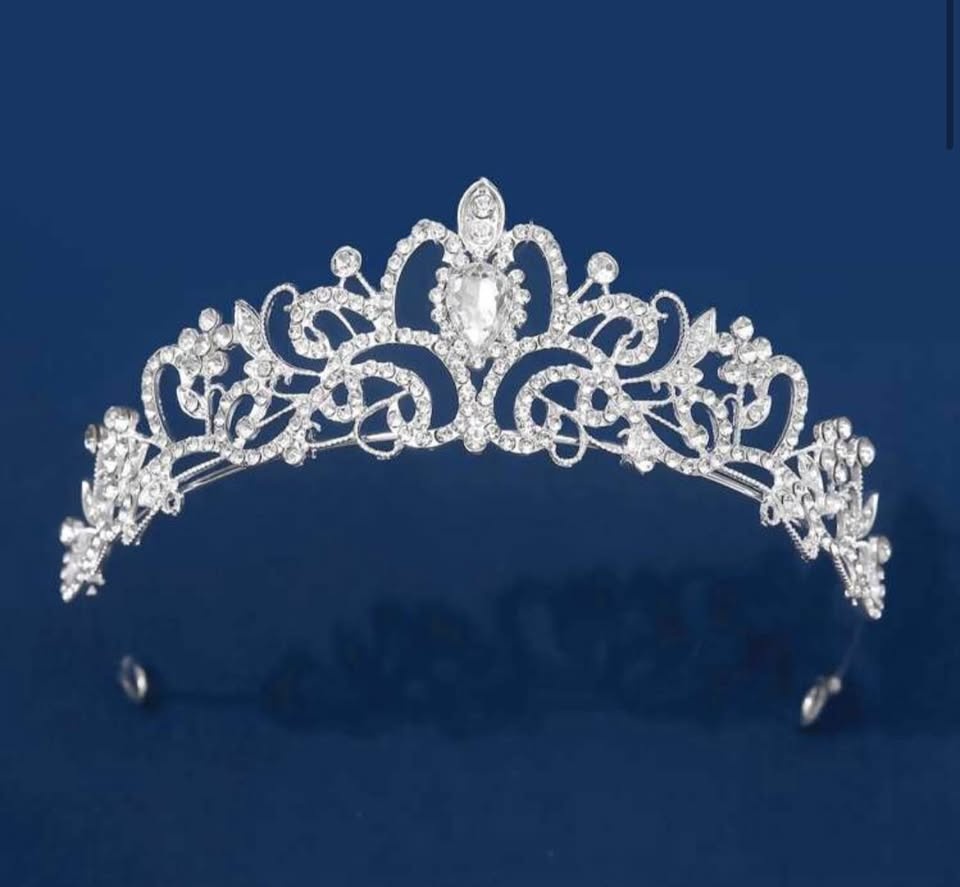 Wedding veil and tiara - photo 5