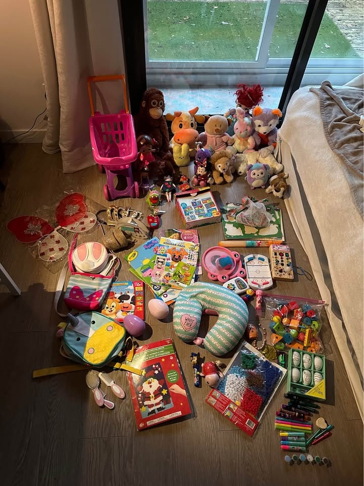 Children’s/Baby Stuffies, Toys, Etc. Lot - photo 3