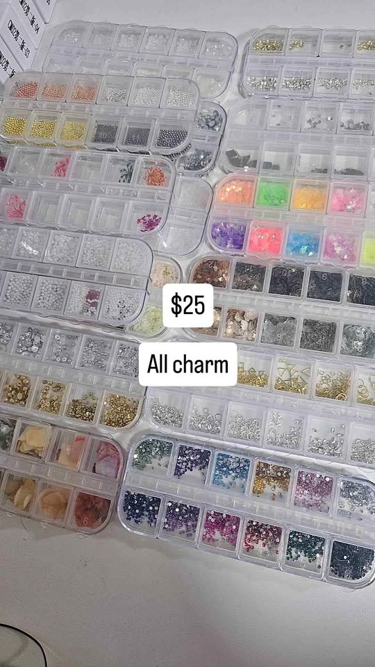 Nails charm accessories