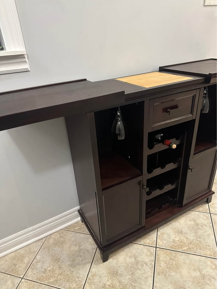 Solid Wood Wine Bar Cabinet / Liquor Storage Cabinet – Foldable - photo 4