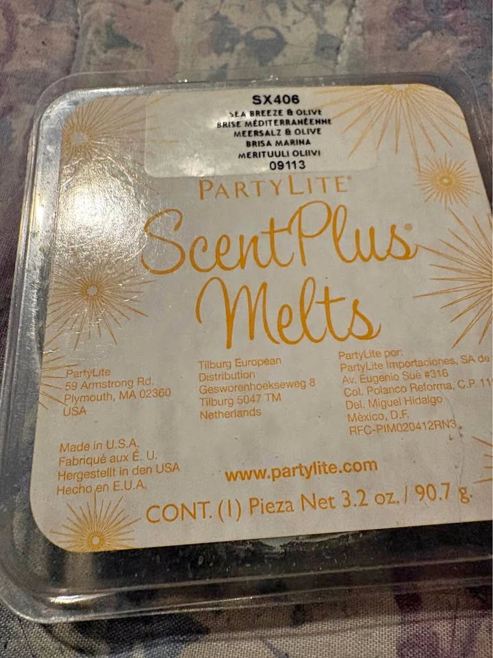PartyLite Scent Plus Melts Sea Breeze & Olive