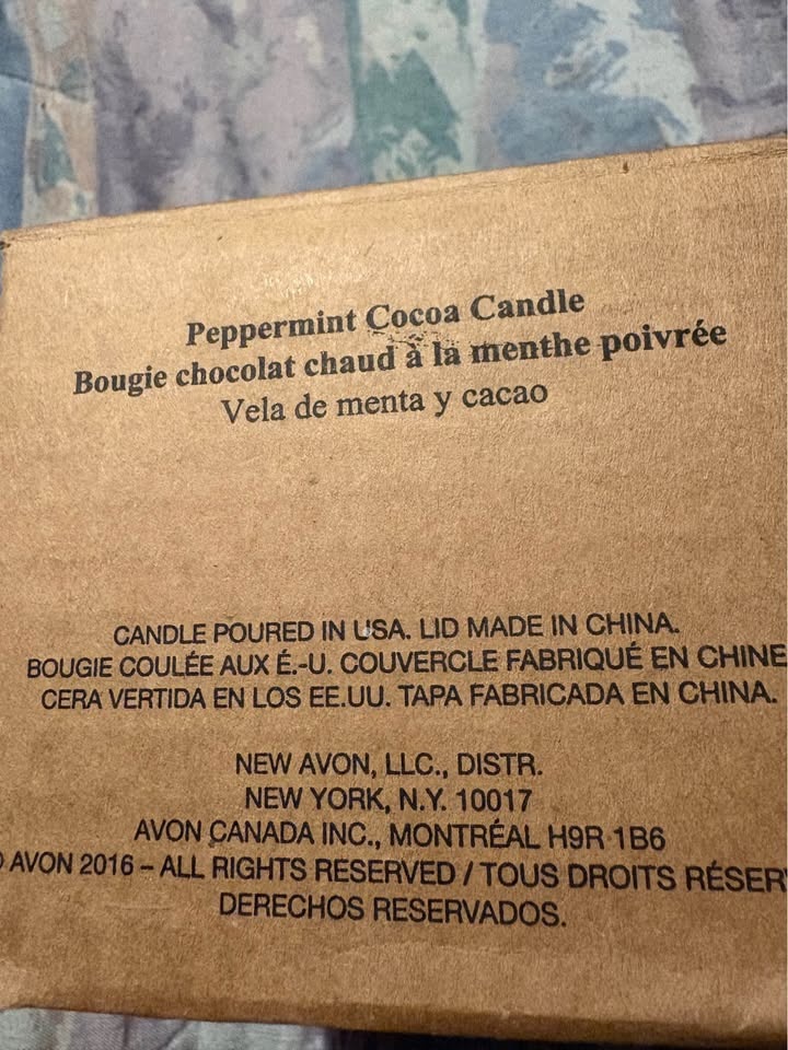 Avon Peppermint Cocoa 3-Wick Candle - photo 3