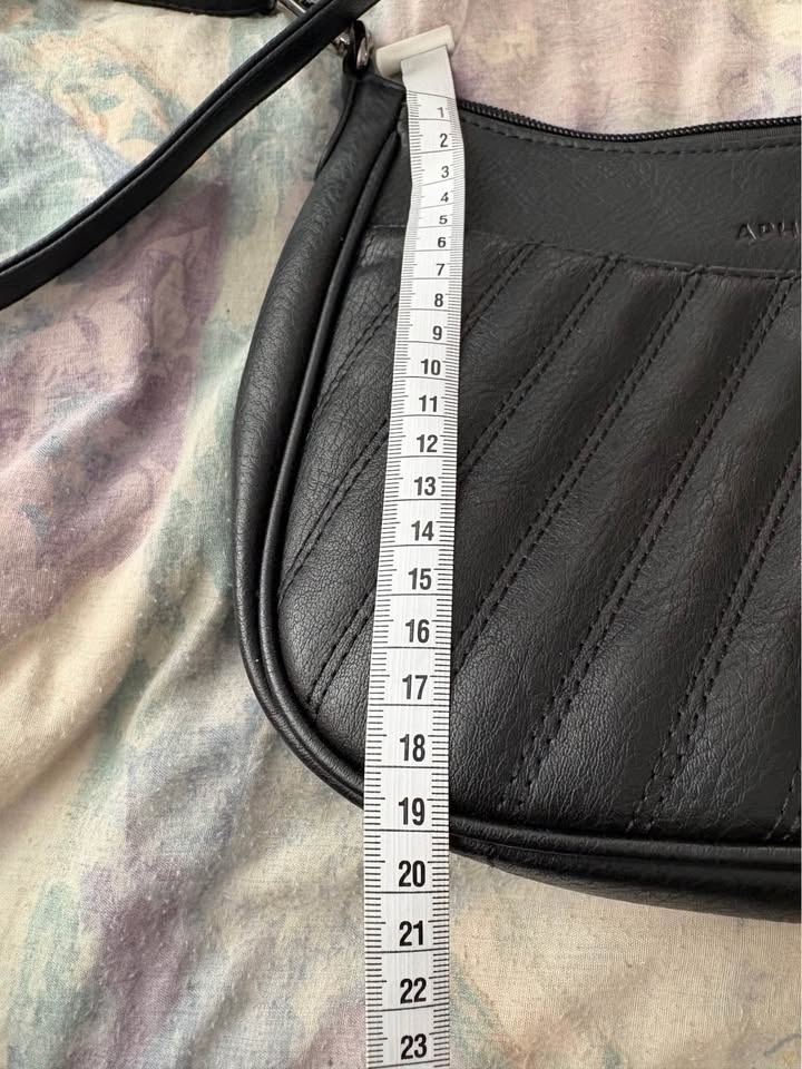 APHISON Black Quilted Purse - photo 3