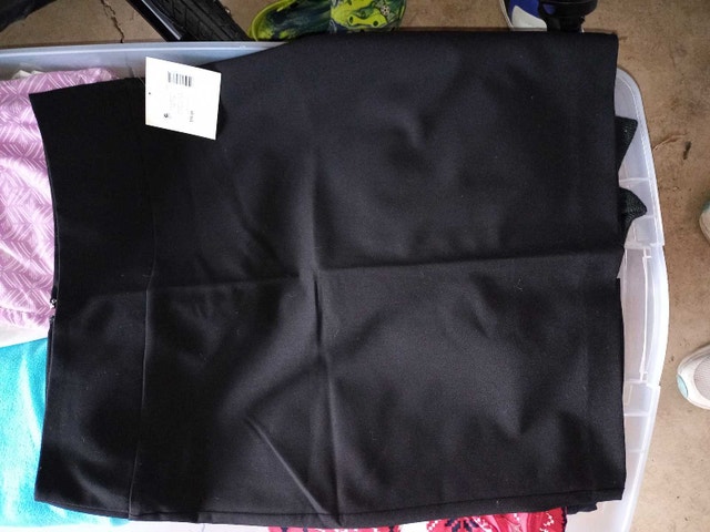 Ellen Tracey size 6 BNWT