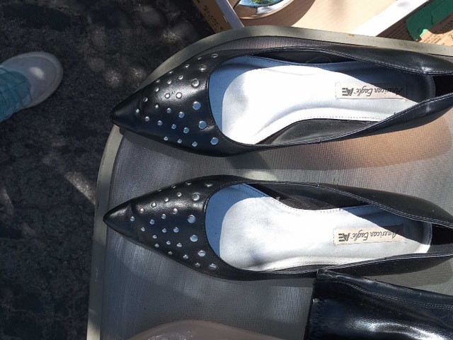 Women's size 11 flats