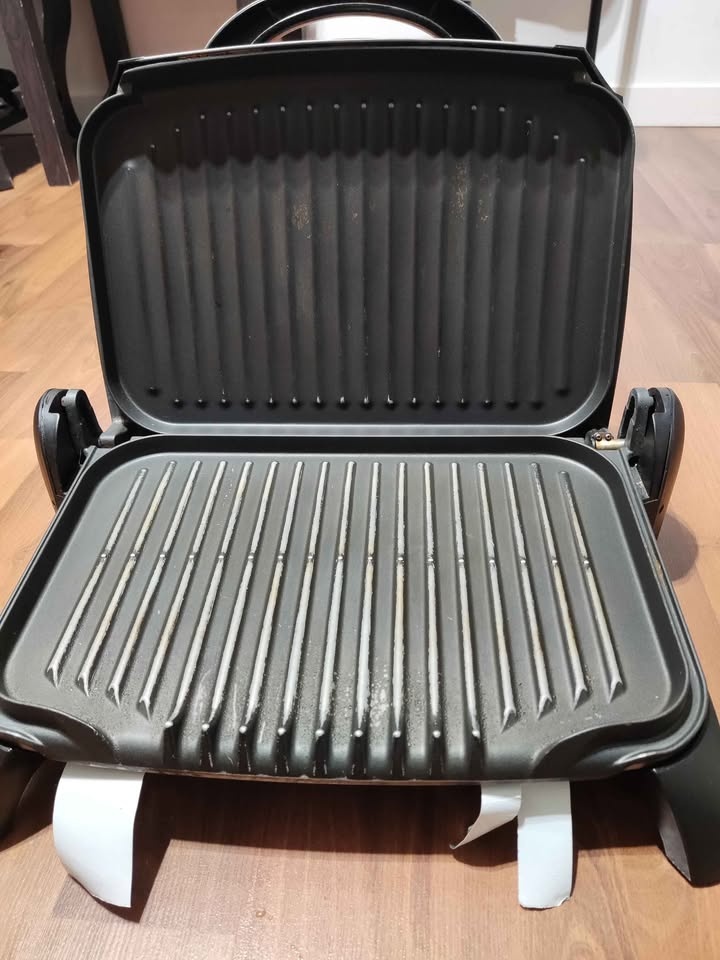 George Foreman Lean Mean Fat Reducing Grill - photo 2