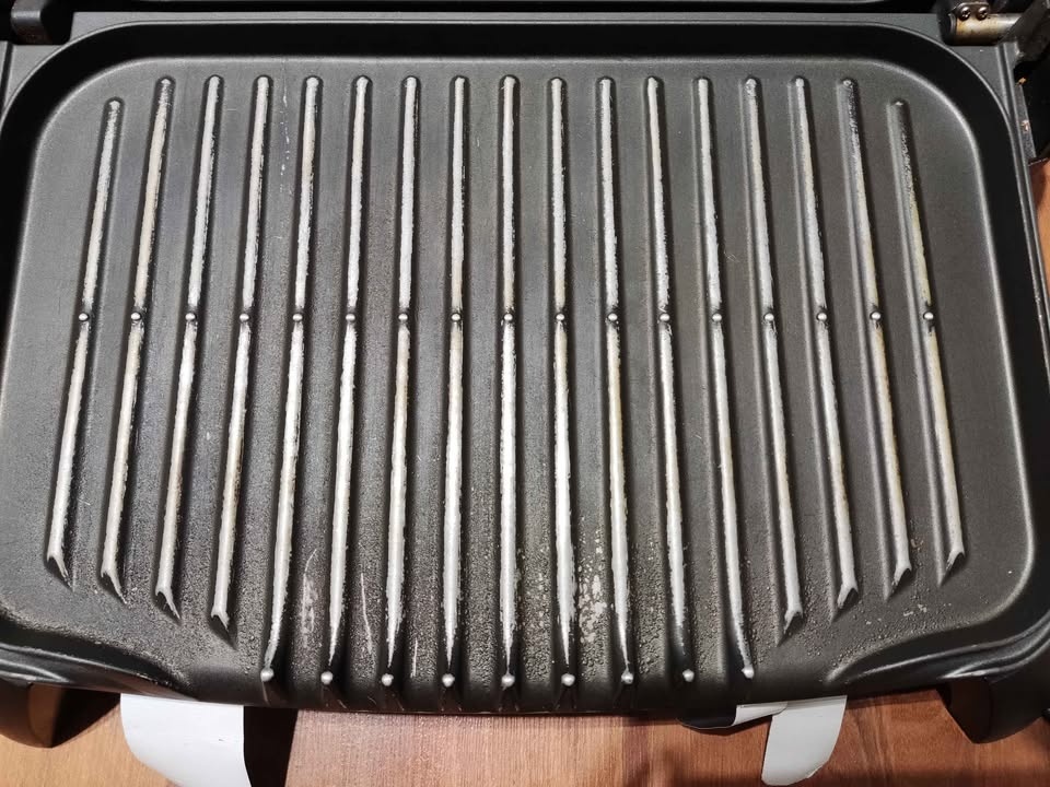 George Foreman Lean Mean Fat Reducing Grill - photo 3