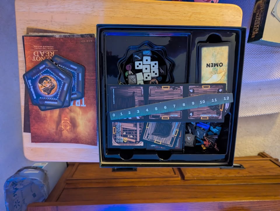 Betrayal at House on the Hill 2nd Ed + Widow's Walk - photo 2
