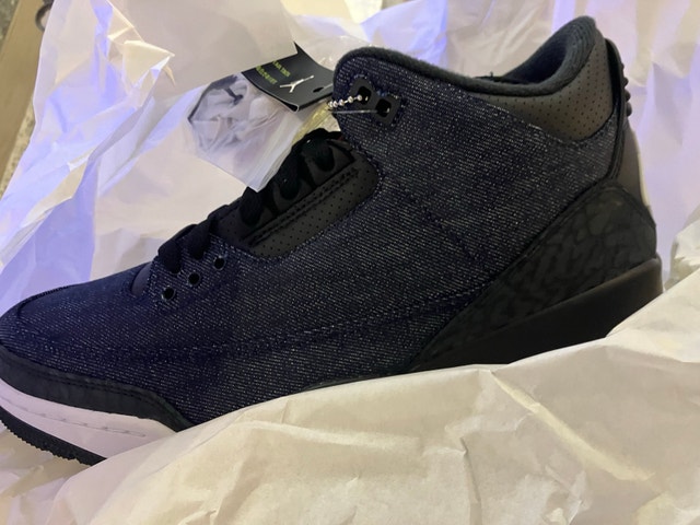 Jordan x Nike Retro 3 Indigo/ Denim Size 9.5 Men