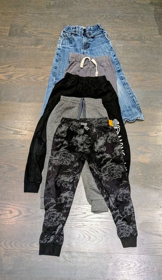GAP kids and other brands Children's small size 6 pants
