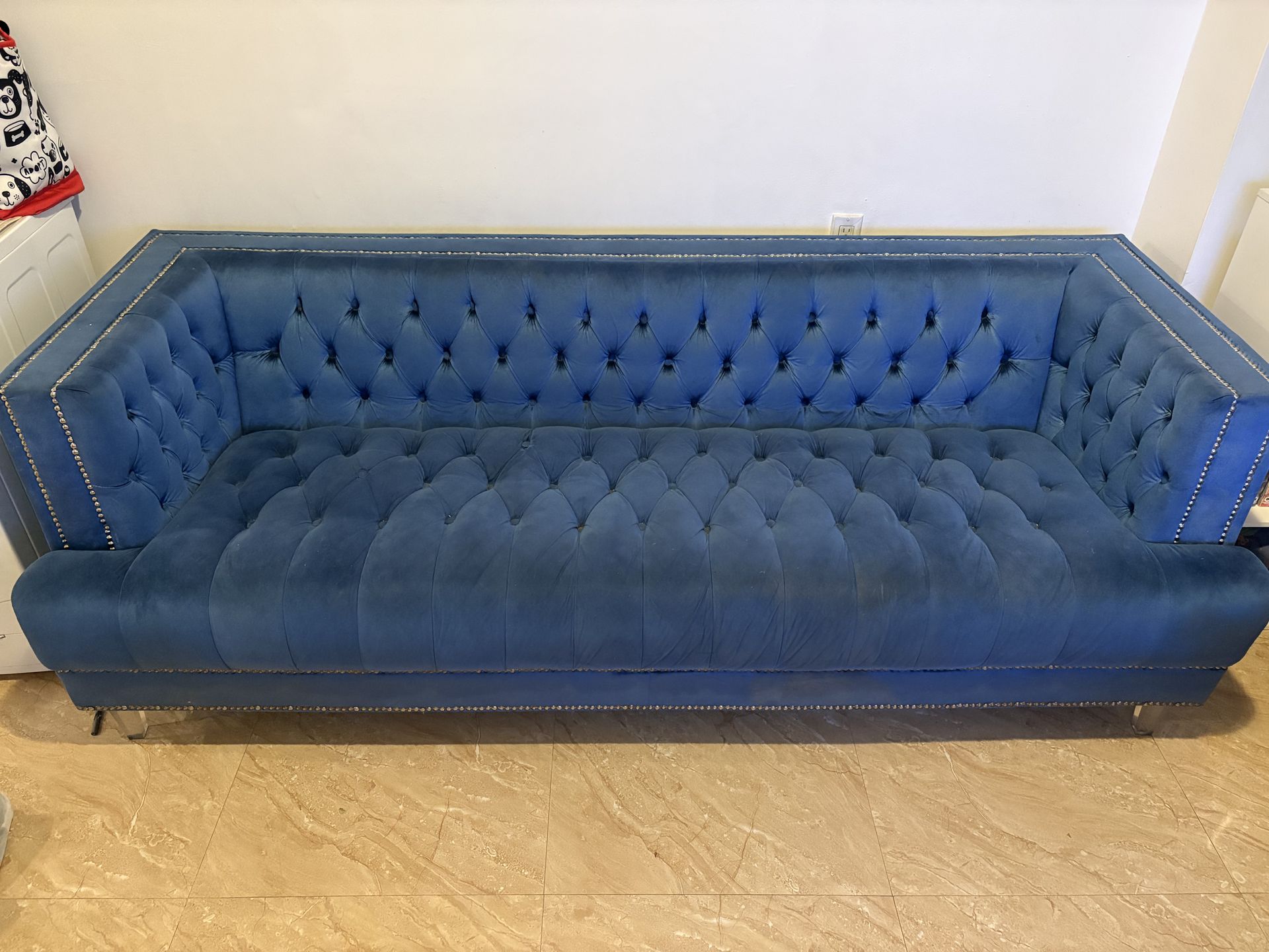 Blue Velvet Tufted Couch - photo 2