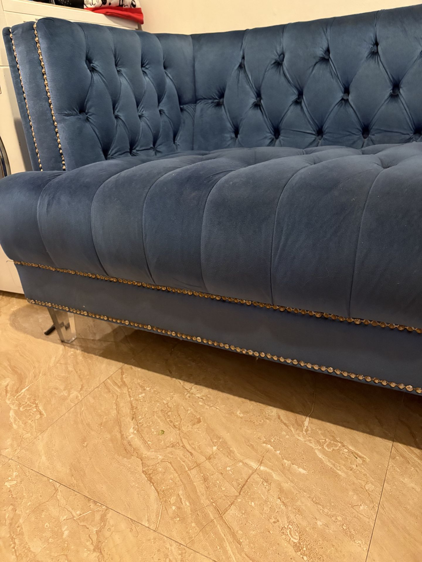 Blue Velvet Tufted Couch - photo 5