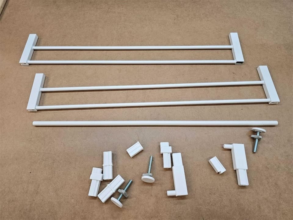 Safety 1st SecureTech Tall & Wide Gate - photo 3