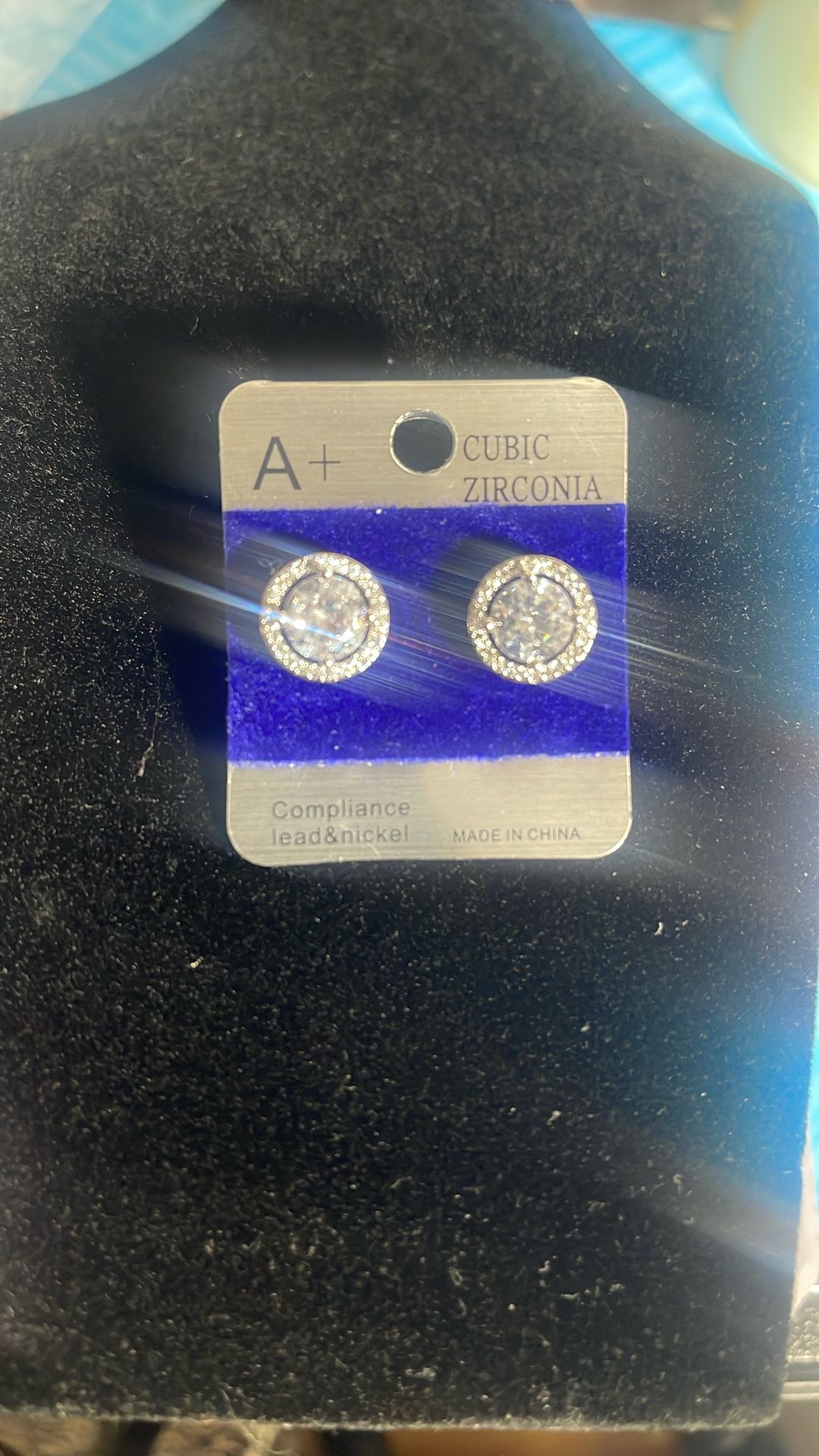 A+ CUBIC ZIRCONIA EARRING STUD