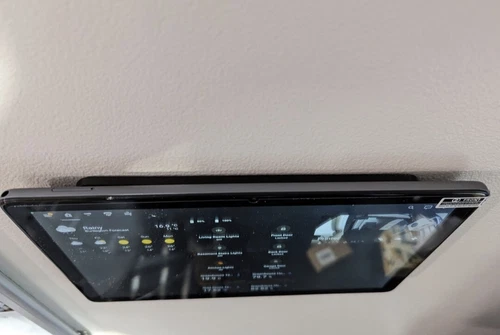 iPad Dockable Wall Mount - Low Profile - photo 2