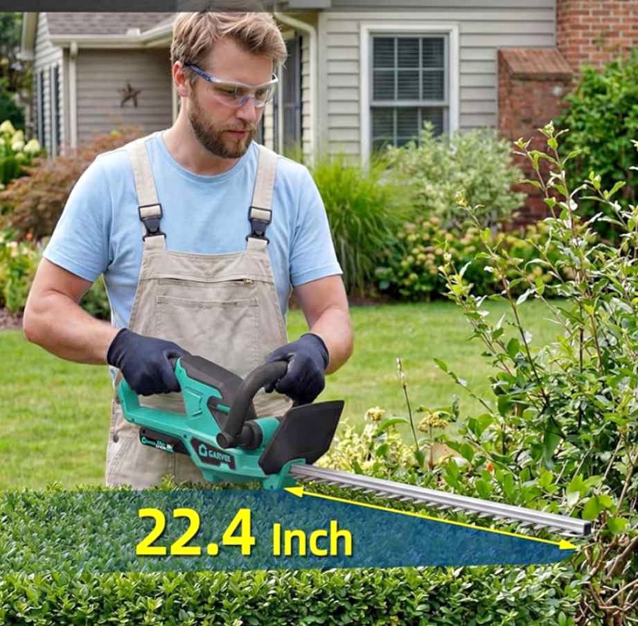22" Hedge Trimmer with Battery - New