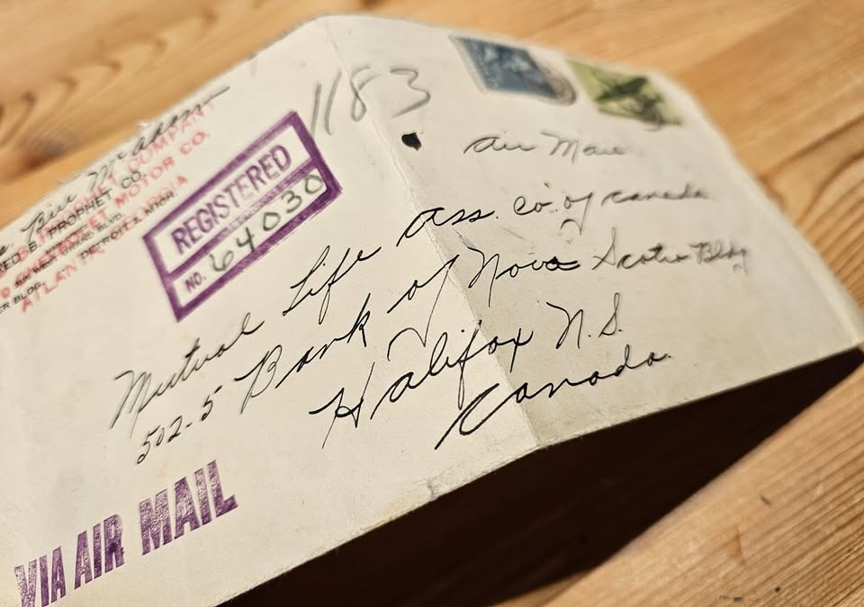 Vintage airmail envelope: Detroit to Halifax with stamps and cen - photo 3
