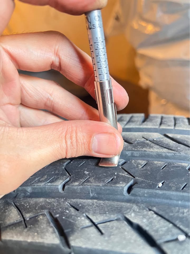 Good condition 1 Tire Open Country Toyo A39-235/55/19 - photo 5