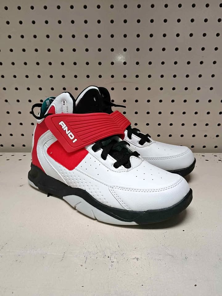 AND 1 Basketball Shoes Size 6Y (New)