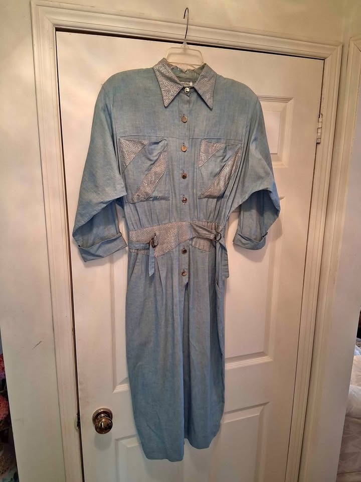 Algo-Ettes Vintage Light Blue Denim Dress