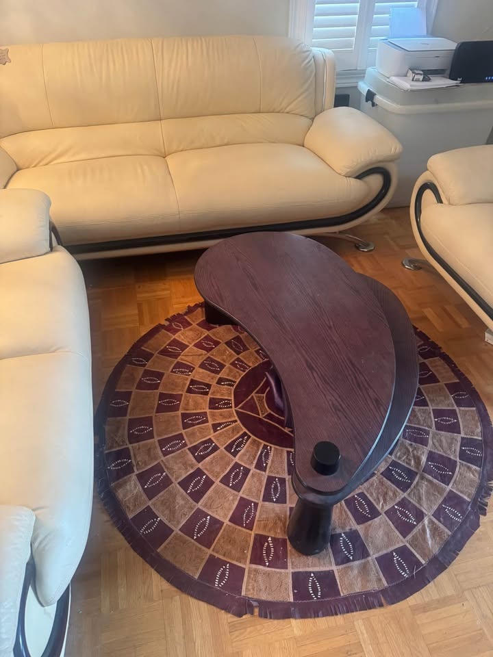 Modern Cream Leather Sofa Set - 3 Piece - Excellent Condition - photo 5