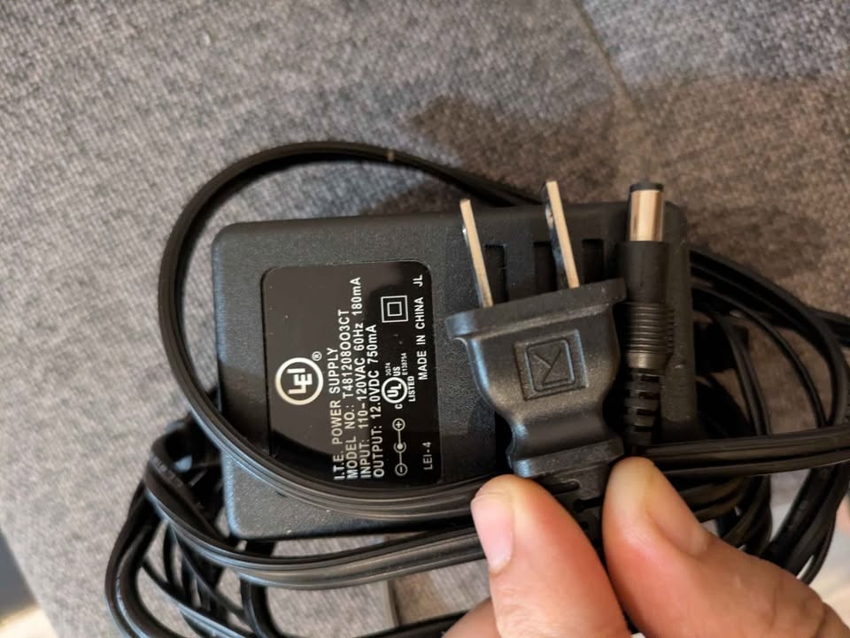 DC Power Supply - photo 2