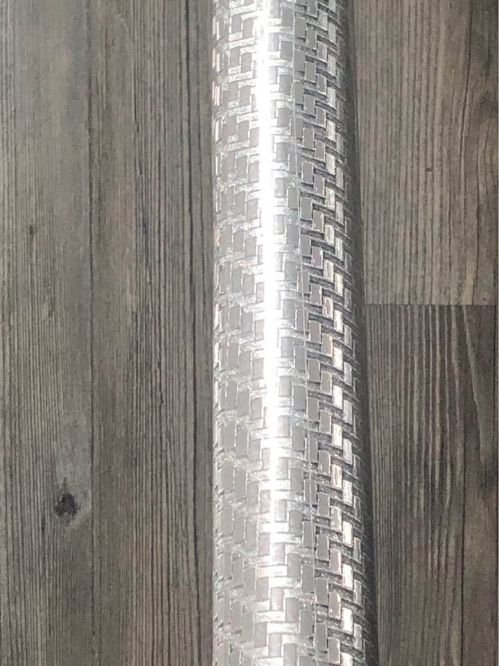 Silver Wrapping Paper - photo 2
