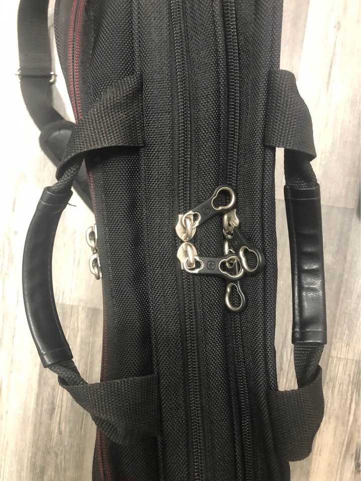 Swiss Gear Laptop Bag - photo 3