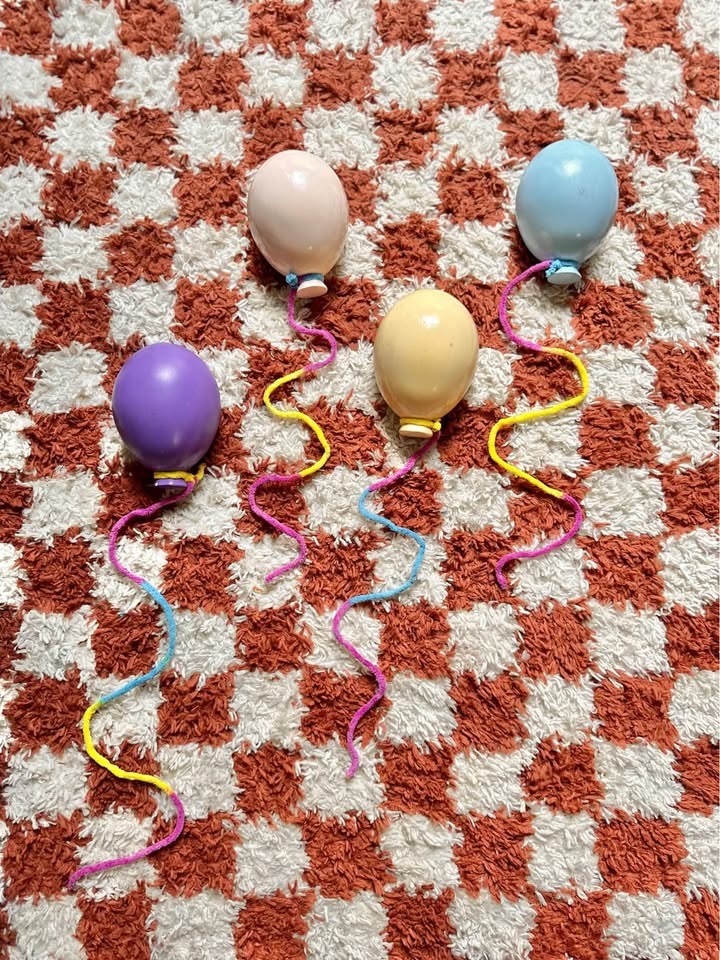 Vintage Ceramic Balloons (4pcs) - photo 3