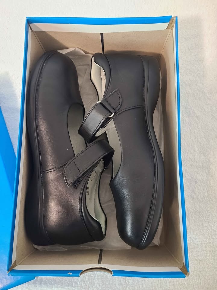 JJ School Tutor Mary Jane Shoes Black US 4M - photo 5