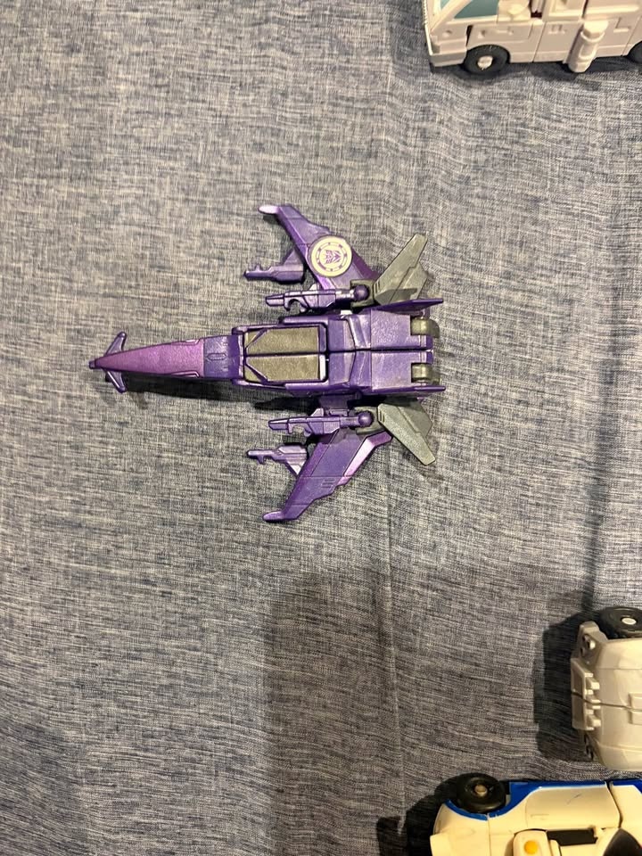 Transformers Robots in Disguise Legion Class