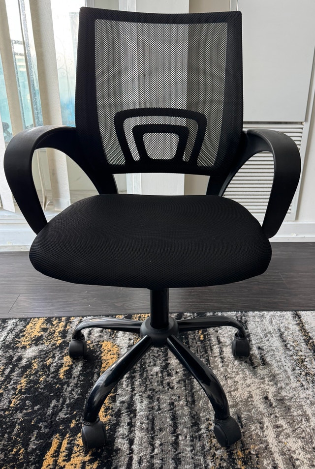 Rolling office chair for sale - immediate - photo 2