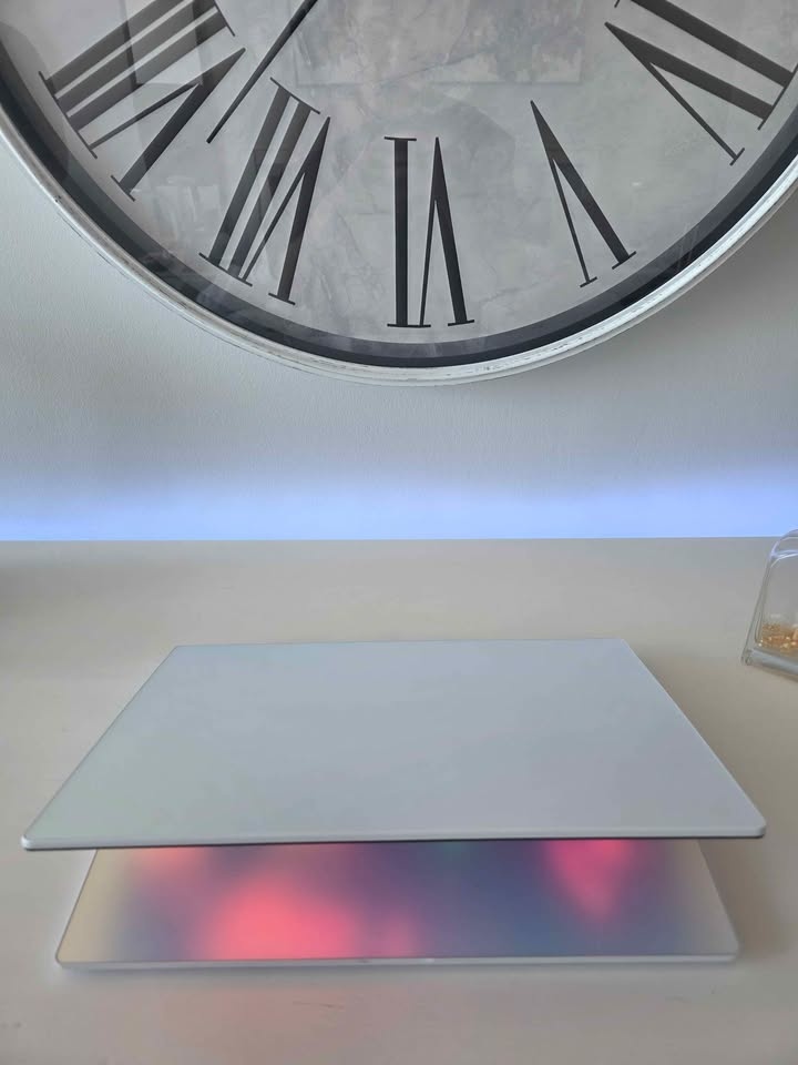 LG Gram Style 16" Laptop - White (i7-1360P/1TB SSD/16GB RAM) - photo 2