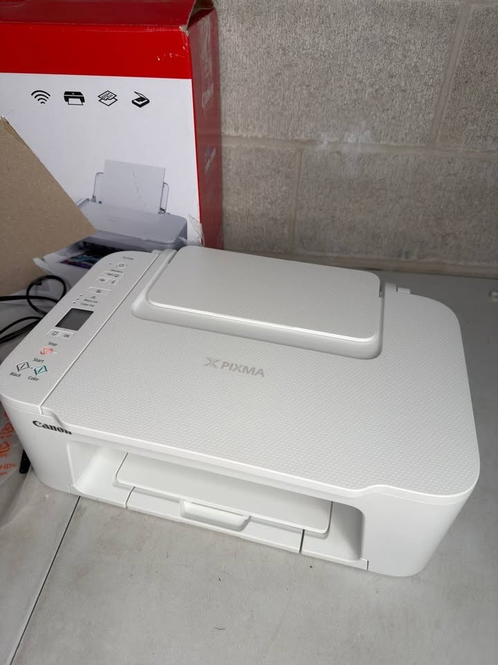 Canon PIXMA TS3720 Wireless All-in-One Printer - White - photo 2