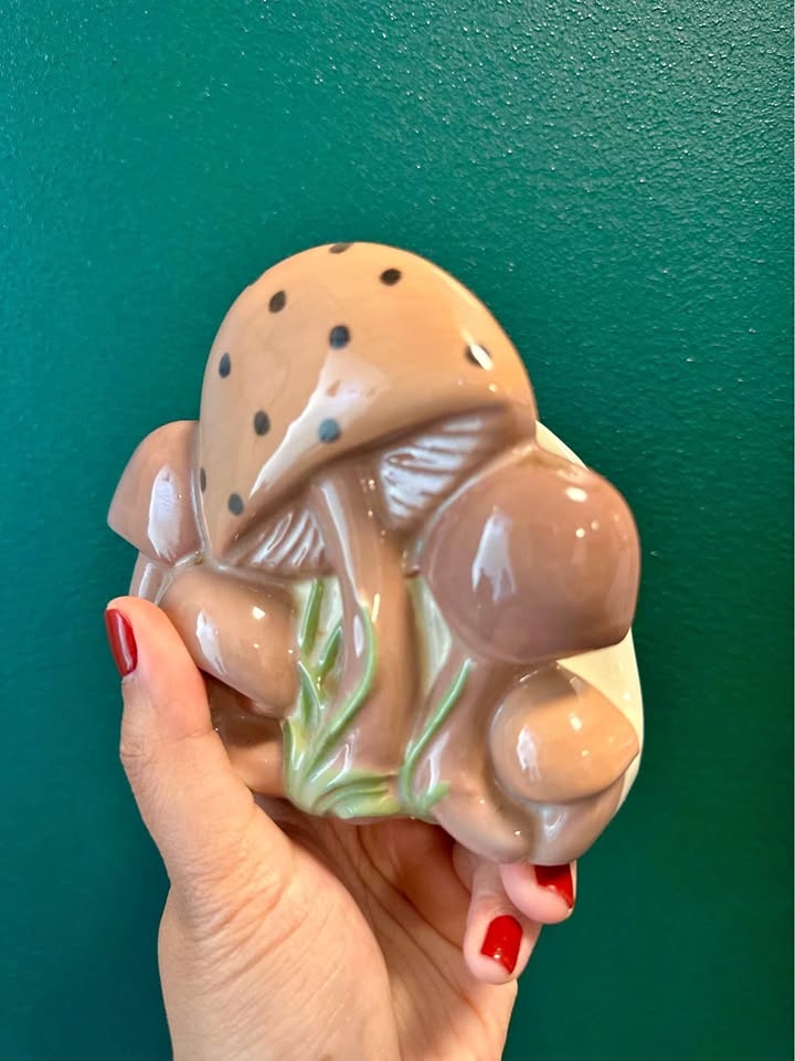 Vintage Ceramic Mushroom Napkin Holder