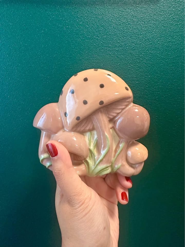 Vintage Ceramic Mushroom Napkin Holder - photo 2