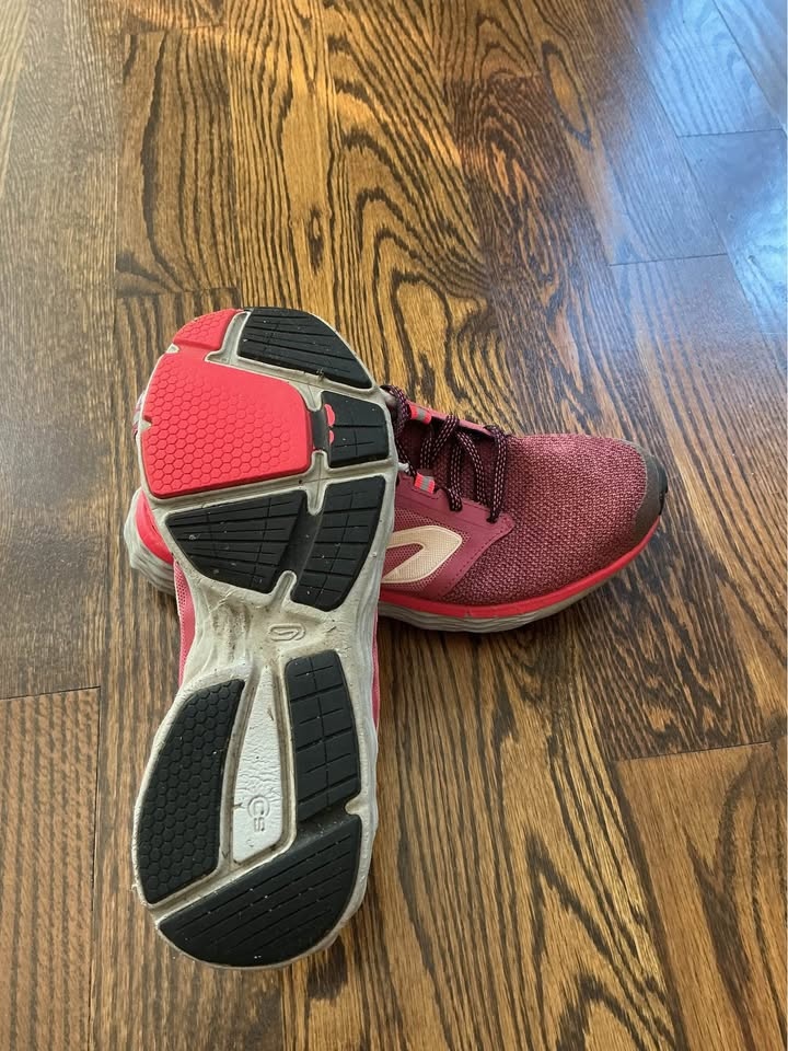 Kalenji Running Shoes - Women's Size 6 - photo 3