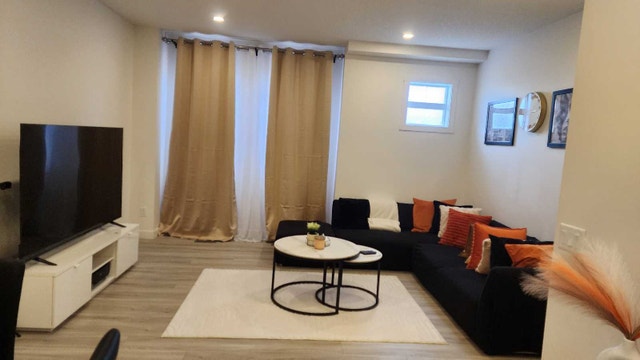 2 Bedroom Townhouse for Rent in Sagewood - photo 3