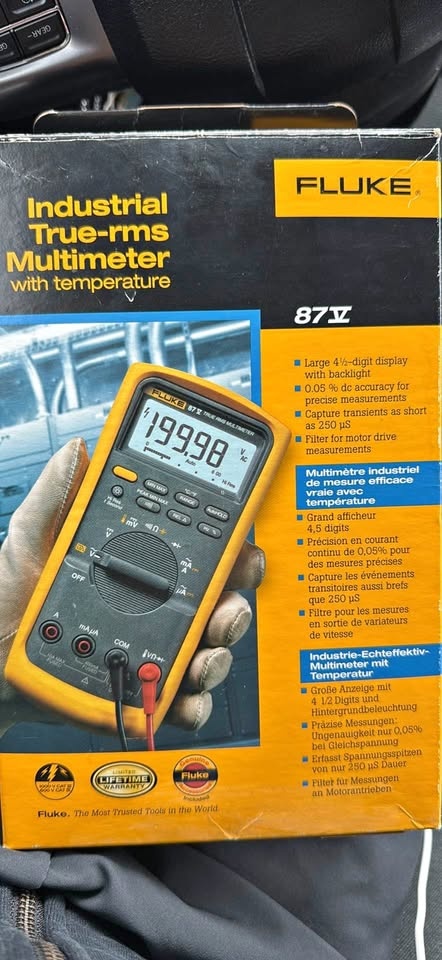 Brand New Fluke 87-5 Industrial True RMS Multimeter with Tempera