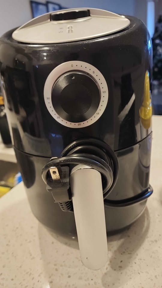 Ninja Motor Base, Airfryer & Juicer - photo 3