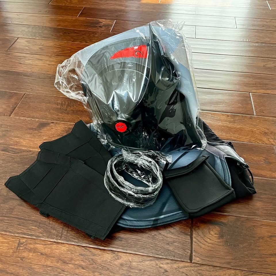 Fortnite Black Knight Kids XL (14-16 yrs) fits smaller - photo 3