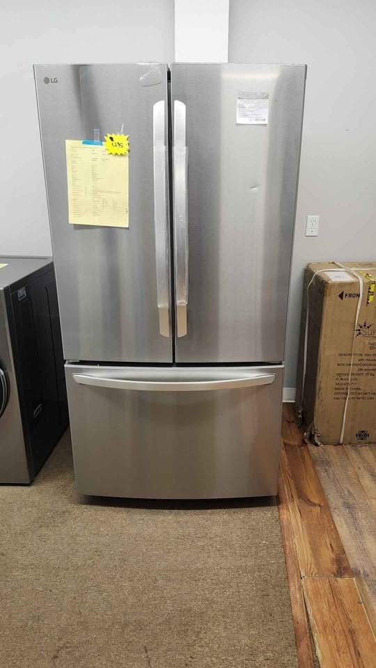 LG Stainless French Door Refrigerator - photo 3