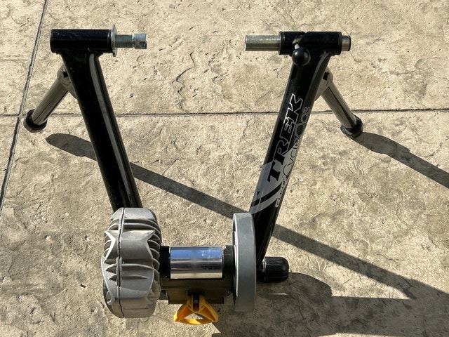 Trek CycleOps Fluid2 Bike Trainer