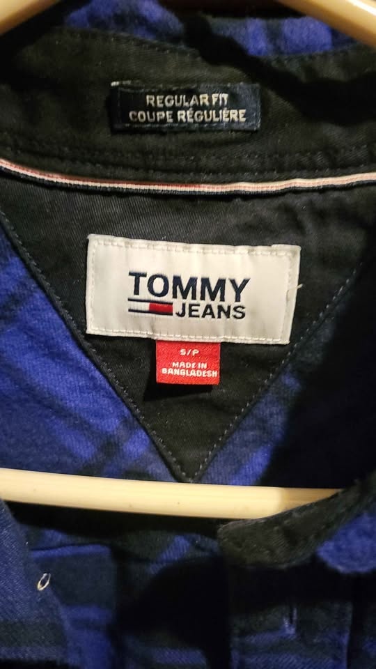 Tommy Jeans Blue Plaid Button-Up Shirt – Men’s Small - photo 2
