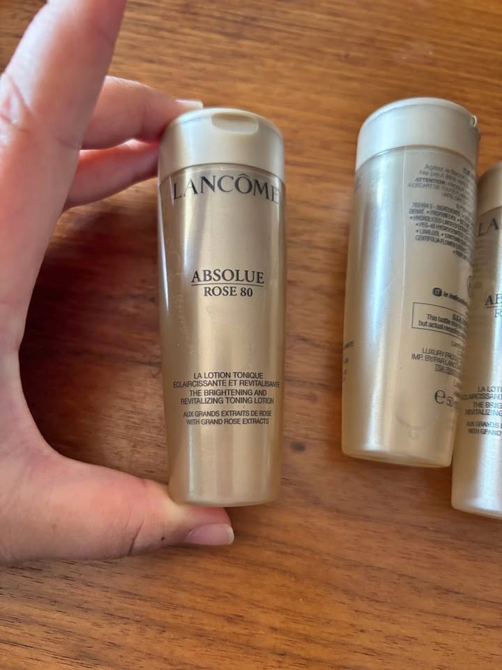 ($50 if buy 3pcs) LANCÔME ABSOLUE ROSE 80 ESSENCE-IN-LOTION HYDR