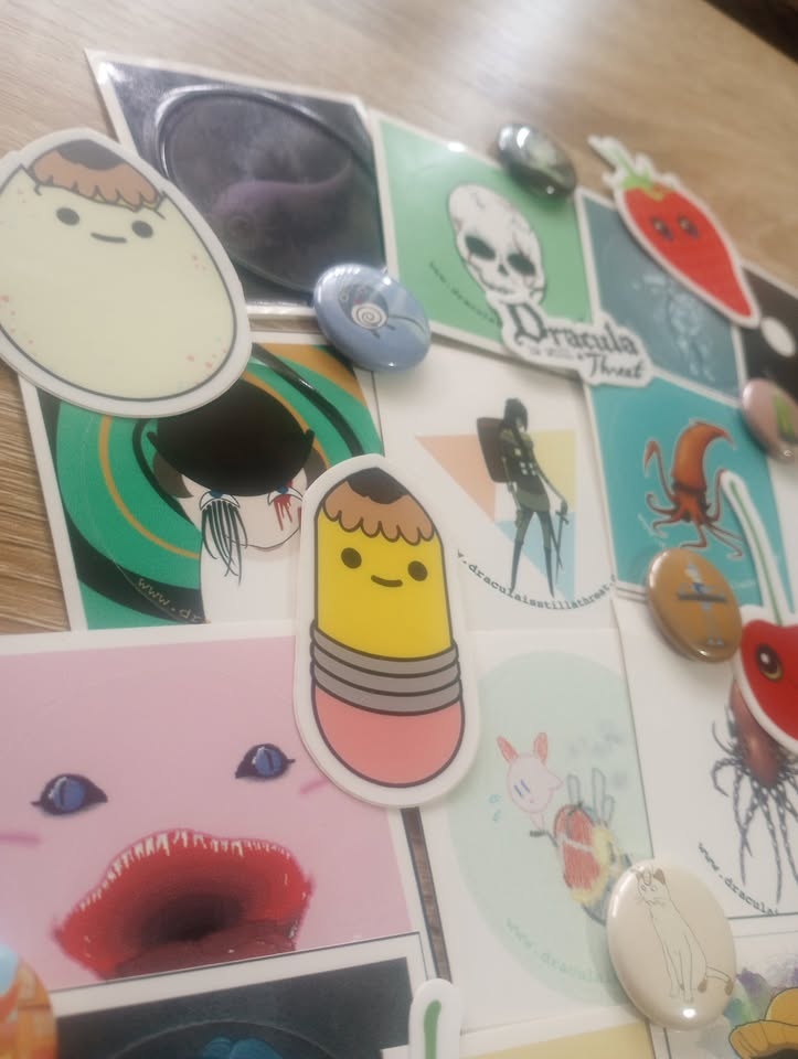 Blind Bag / Blind Box - 9 Stickers and Pins - photo 5
