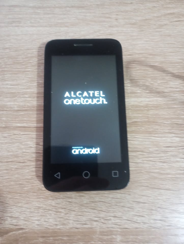 Alcatel OneTouch Pixi 3 (4) A460T Smart Phone (2015) - photo 2