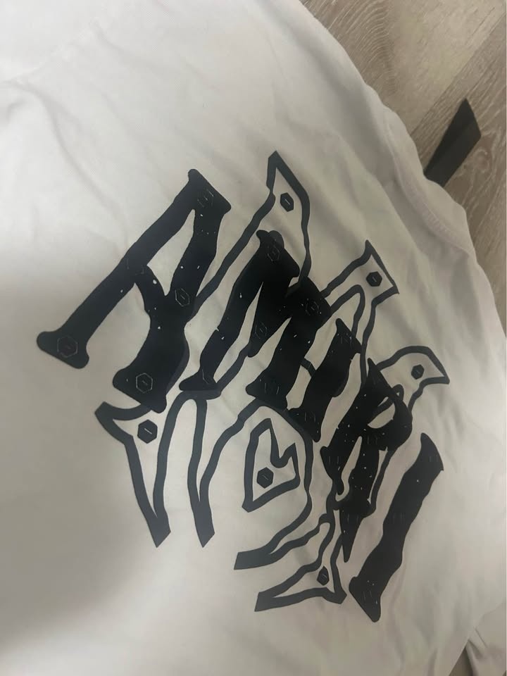 Amiri White Logo T-Shirt - photo 3