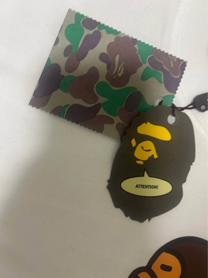 Bathing Ape Tee - Size M - photo 4